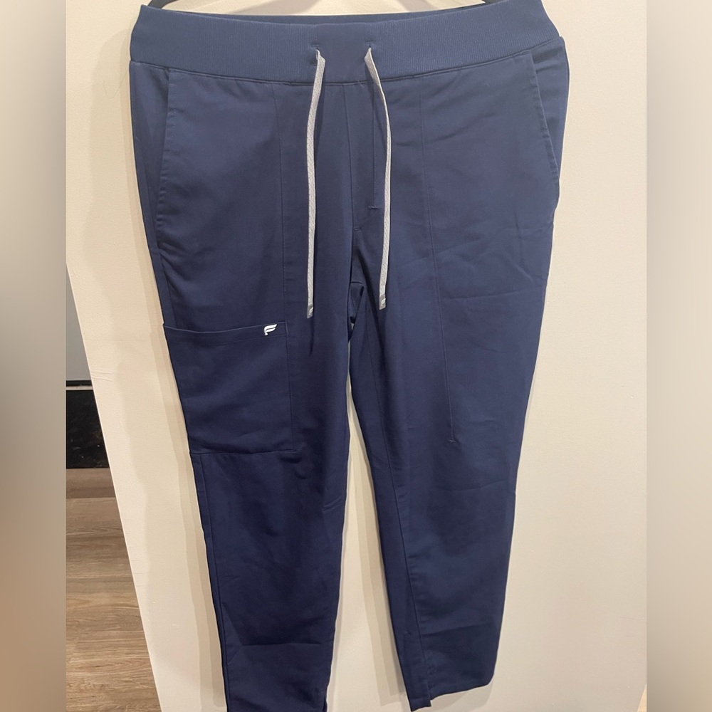 Fabletics Navy Blue Women’s Scrub Pants